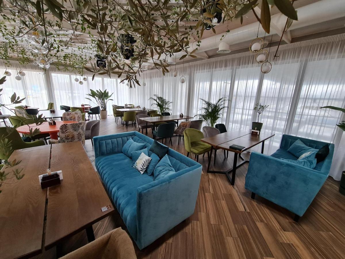 Spa Hotel Galera Kiev Exteriör bild