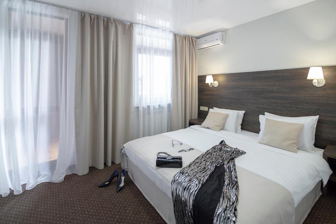 Spa Hotel Galera Kiev Exteriör bild